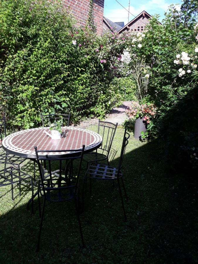 Gite Au Bord Du Lac Montville Εξωτερικό φωτογραφία
